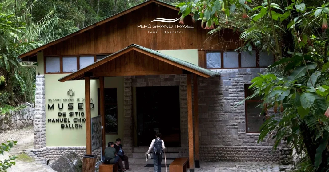 Museos en Machu Picchu: Una guía de la historia oculta de la ciudadela inca 2026 2 Museo de Sitio Manuel Chavez Ballon
