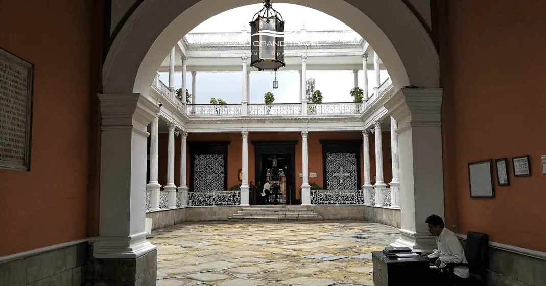 20 Cosas Extraordinarias que hacer en Trujillo: La guía definitiva de la Capital de la Cultura del Perú 6 Palacio Iturregui, que cosas hacer en trujillo, que visitar en trujillo, que conocer en trujillo, trujillo peru, ciudad colonial en peru