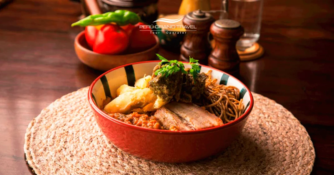 7 Secretos Esenciales de la Vendimia en Ica: ¿Cuándo se cosechan las uvas para los mejores destilados? 4 Traditional Carapulcra dish from Ica, Peru