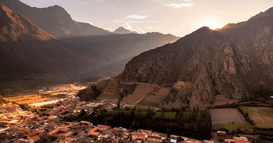15 Experiencias de Poder: La Guía Definitiva de Cosas que Hacer en el Valle Sagrado 1 Vista panorámica de cosas que hacer en el Valle Sagrado de Perú