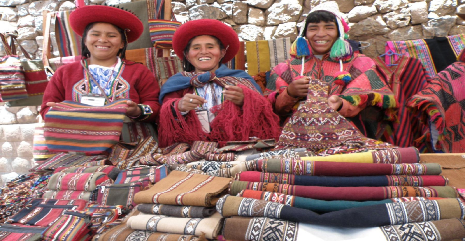 Cusco para Viajeros de Lujo: Una Experiencia Exclusiva en la Capital de los Incas 3 artesanía-cusco