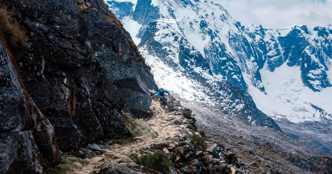 ¿Hay nieve en Perú? 7 Lugares Mágicos y Todo lo que Necesitas Saber para Ver los Andes Blancos en 2026 1 cordillera blanca de Huaraz