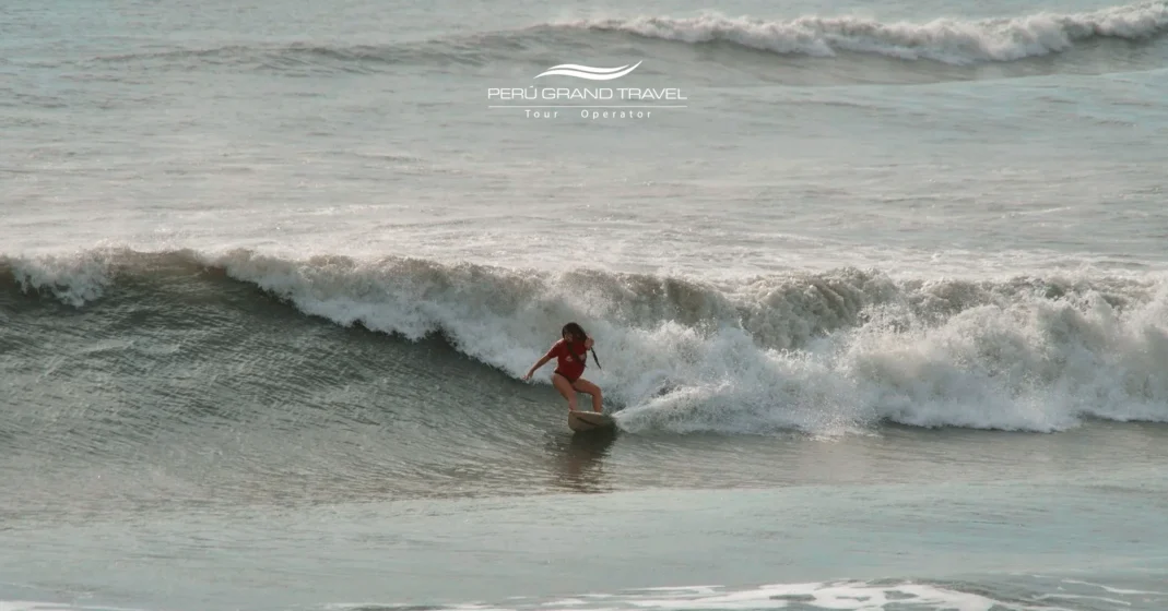 deportes en trujillo, surf en caballitos de totora, trujillo, peru, cultura moche