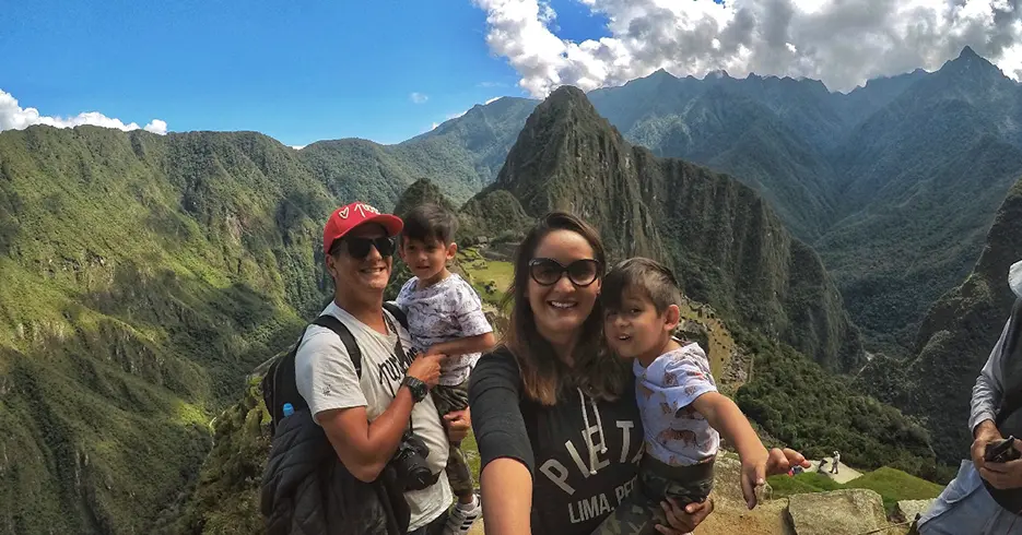 ¿Es Seguro Viajar a Perú? Guía Completa para un viaje Tranquilo 2 es seguro viajar a peru con niños, viaje a machu picchu con niños