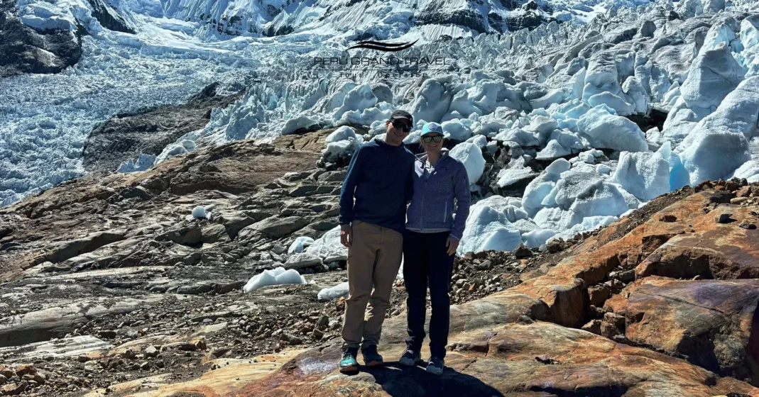 ¿Hay nieve en Perú? 7 Lugares Mágicos y Todo lo que Necesitas Saber para Ver los Andes Blancos en 2026 4 experiencia de pasajeros en la nieve peru