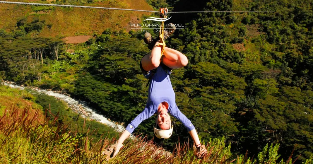 Los 6 Mejores Treks a Machu Picchu: ¿Qué ruta se adapta a tu espíritu? 3 inca jungle, treks a machupicchu, aventura, adrenalina, aventura a machupicchu, viajera hacia machupicchu, juegos extremos a machupicchu