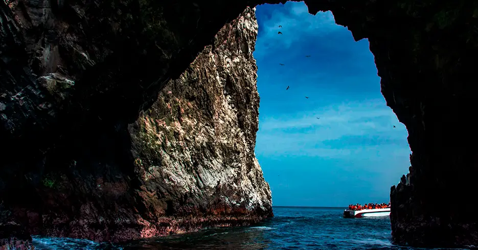 Islas Ballestas Perú: tu próxima aventura en el mar 5 islas ballestas peru