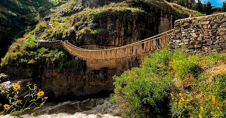 lugares turisticos de cusco - el ultimo puente inca qeswachaka