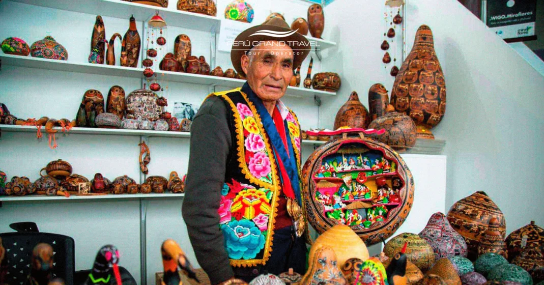 7 razones extraordinarias para celebrar el Día del Artesano en Perú: Una clase maestra de patrimonio vivo 1 maestro artesano en Cusco