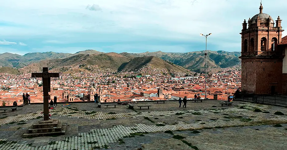 Viaja sin estrés: los mejores paquetes turísticos Cusco 10 mirador san cristobal