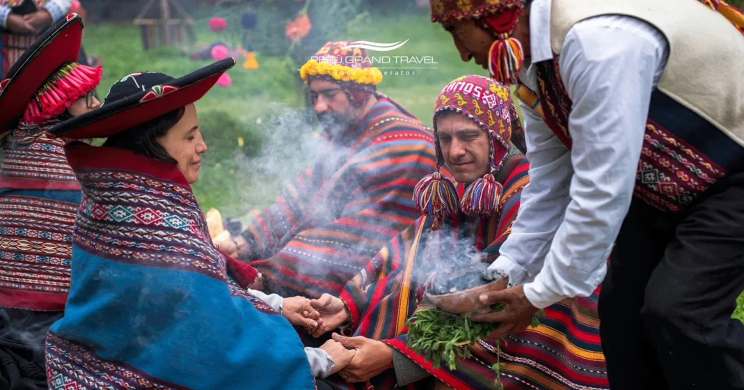 7 Experiencias Místicas en el Día de la Pachamama: Rituales, Magia y Conexión en los Andes Peruanos 2 ritual-andino-en-boda-andina