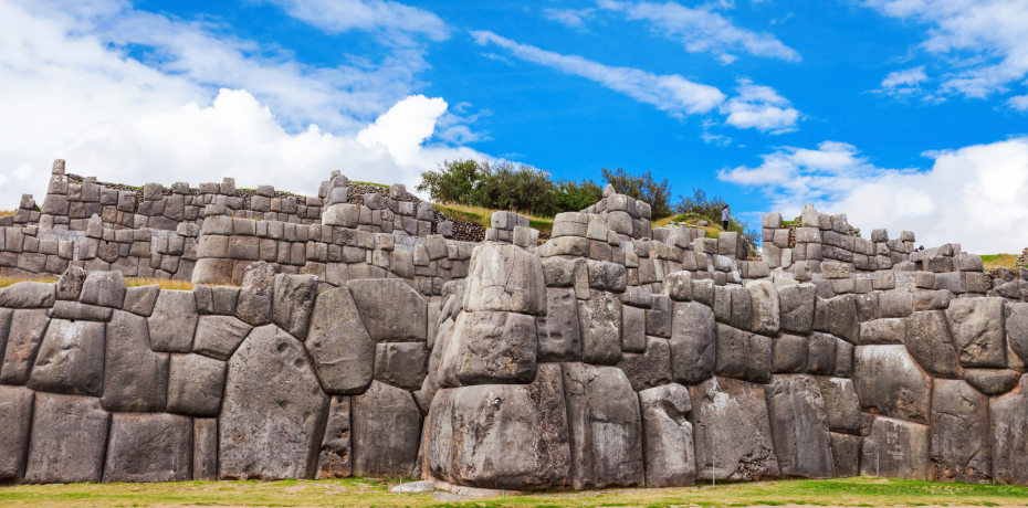 Guía Turística de Cusco: Descubre la Joya de Los Andes 3 sacsayhuaman-cusco