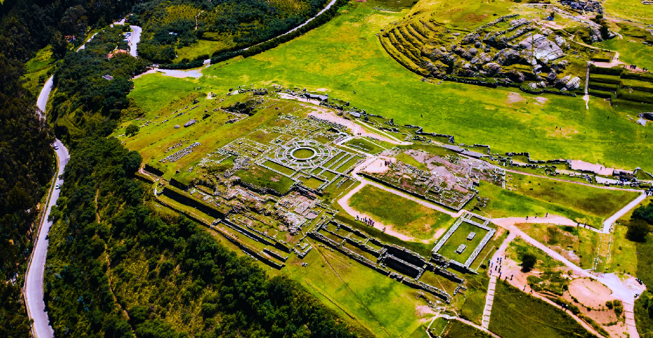 templo-de-sacsayhuaman-en-cusco