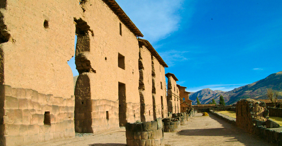 templo-wiracocha-en-raqchi