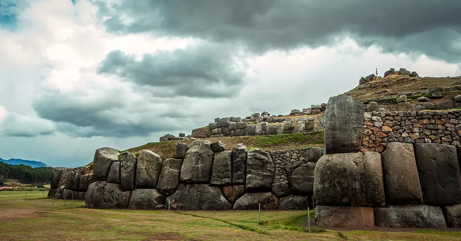 Tours de un día en Cusco para vivir historia y naturaleza 1 tour de un dia en cusco - city tour Sacsayhuaman