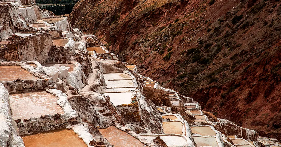 Tours de un día en Cusco para vivir historia y naturaleza 4 tour de un dia en cusco hacia el valle sagrado - salineras de maras